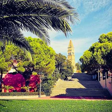 Apartment Miramare *