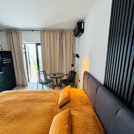 Apartament Miramare *